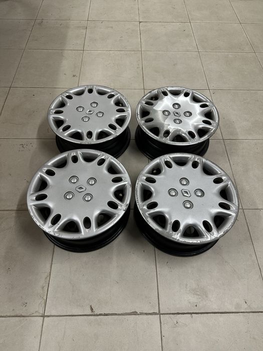 Jante  14 de Ferro com tampoes