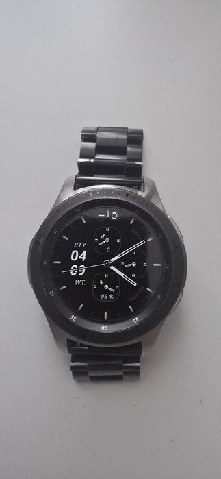Samsung Galaxy Watch 46mm srebrny.