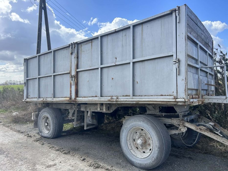 Przyczepa HLK 1996 rolnicza ciężarowa ciężarowo-rolnicza