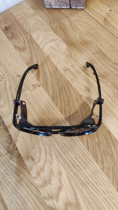 Очки солнцезащитные стильные Новые!