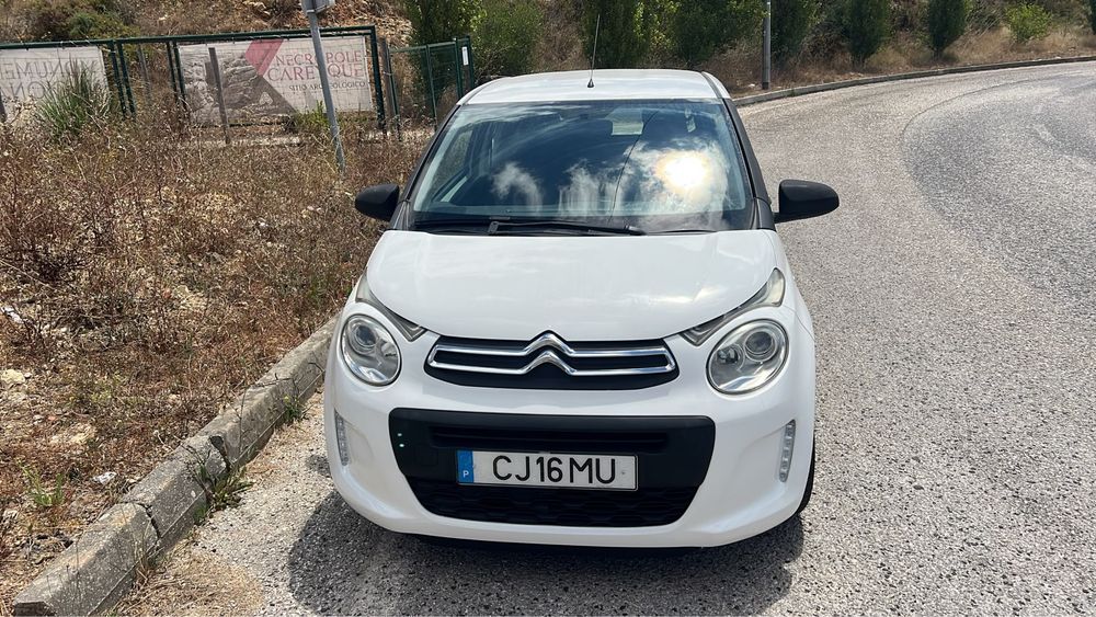 Citroen c1.