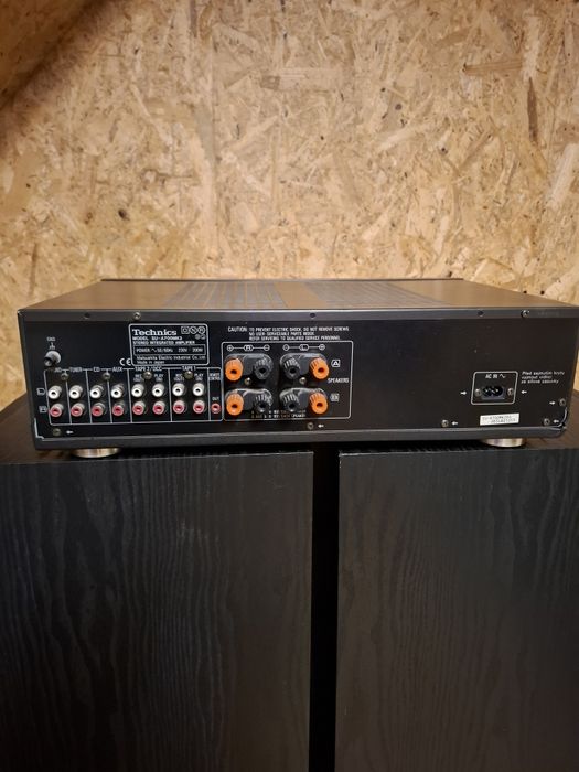 Wzmacniacz TECHNICS A700 MK2