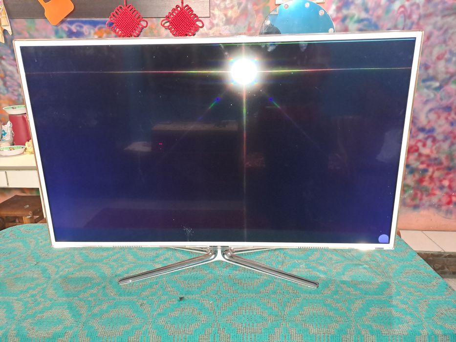 Samsung   UE 50ES6710S     50  дюймов