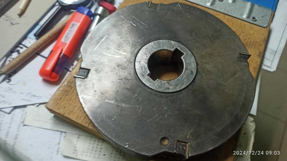 frez z nożykami wymiennymi głowica do rowków