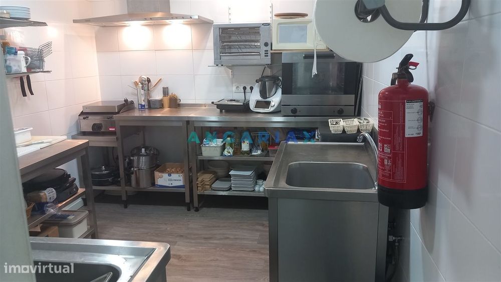 ANG1622 - Cafetaria para Trespasse em Leiria