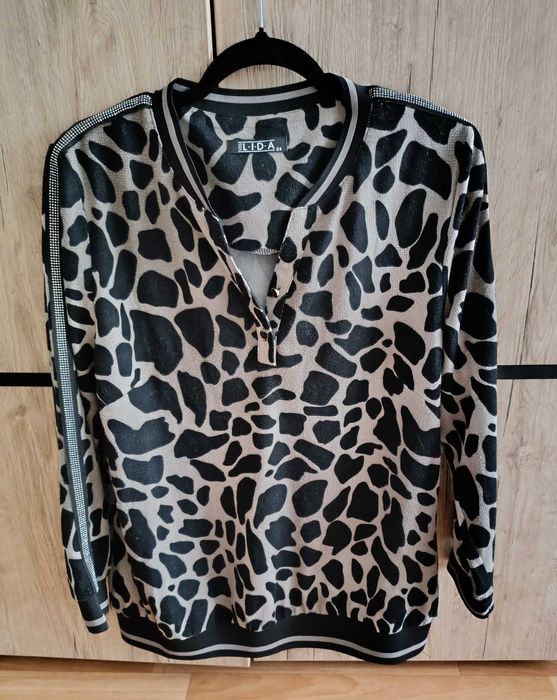 Стильна жіноча кофта бренду LIDA з принтом під жирафа, розмір 52-54