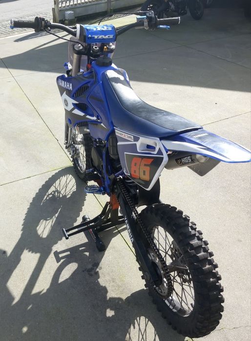 Yamaha YZ 85  ( kit athena)
