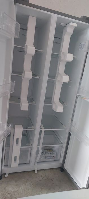Холодильники Side-by-Side двохдверні Samsung