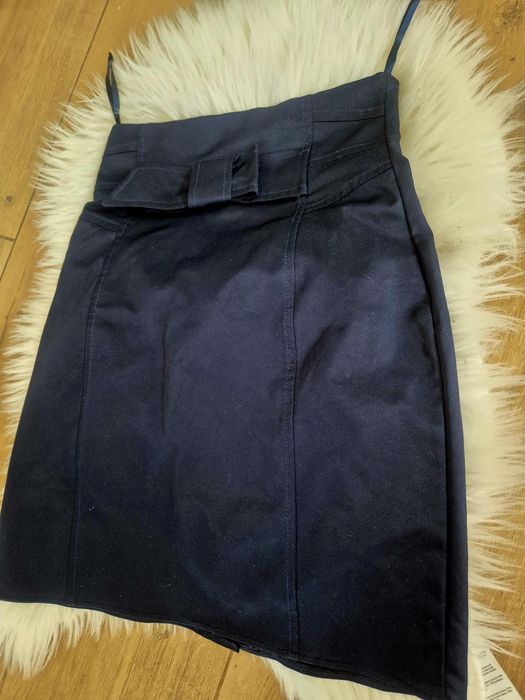 Spódnica granatowa elegancka klasyczna biurowa z kokardą party 34/XS