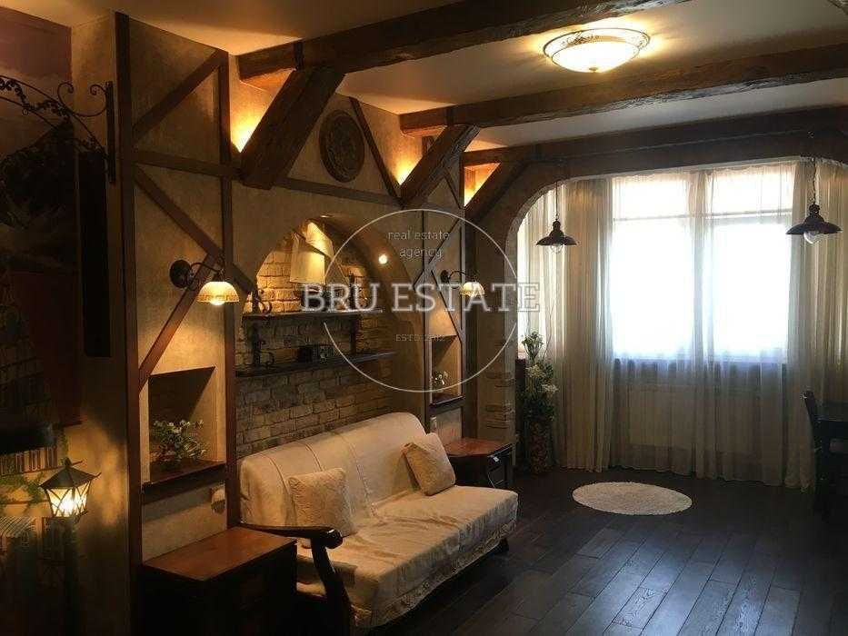 Продам 1 к вул.Дмитрівська 80    м. Університет