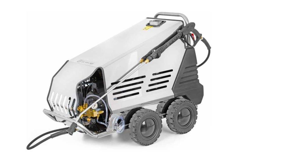 Myjka ciśnieniowa ciepłowodna AR 1380- 900l/h, 200bar, 7,4kW 150°C MOC