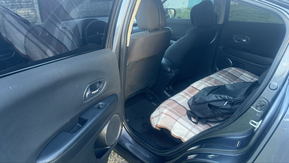 Продам Honda HR-V 2016