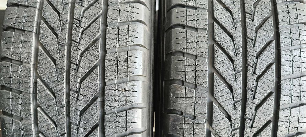 2X 215/70R15C 109/107S Fulda Conveo Trac3 102E