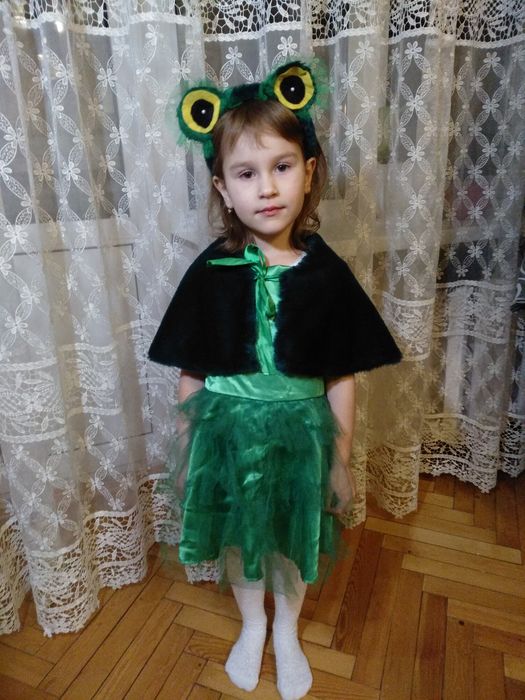 Прокат дитячих костюмів на 3-5 роки 300грн