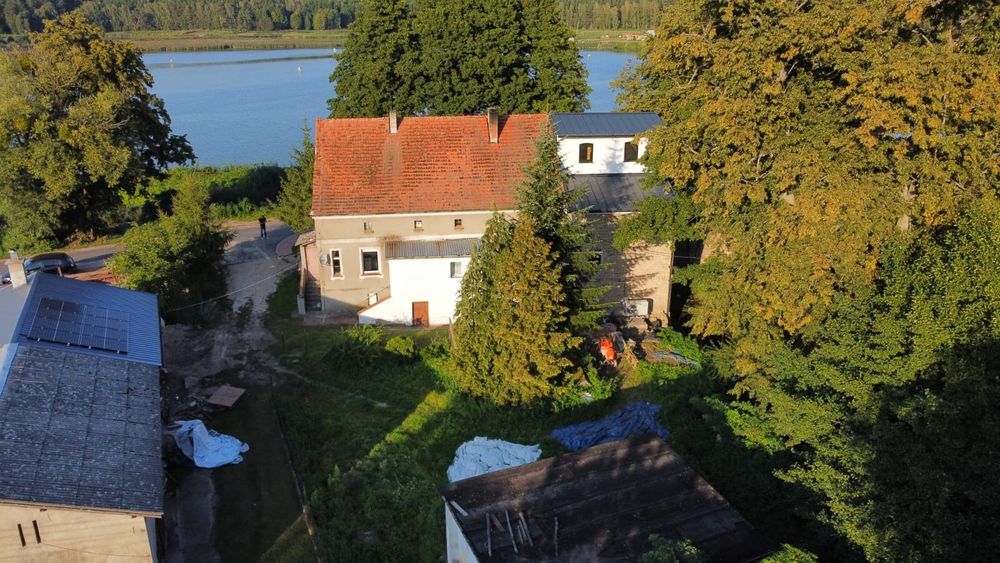 Sprzedam połowę domu