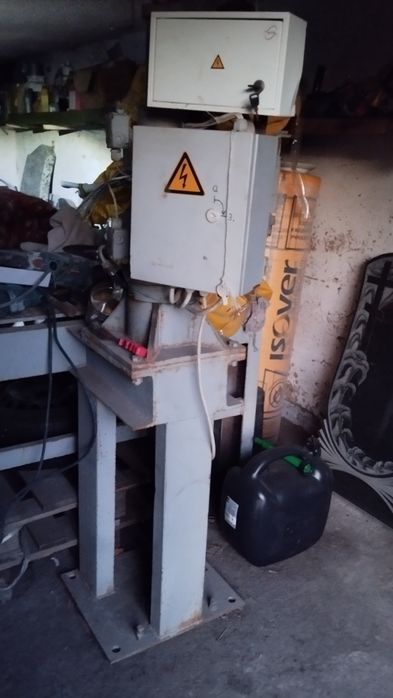 Полеровочний станок