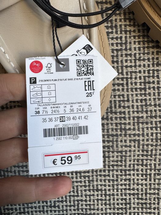 Нові шкіряні лофери туфлі Zara 38 розмір