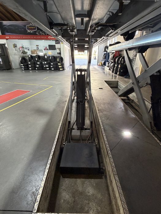 Elevador de alinhamento