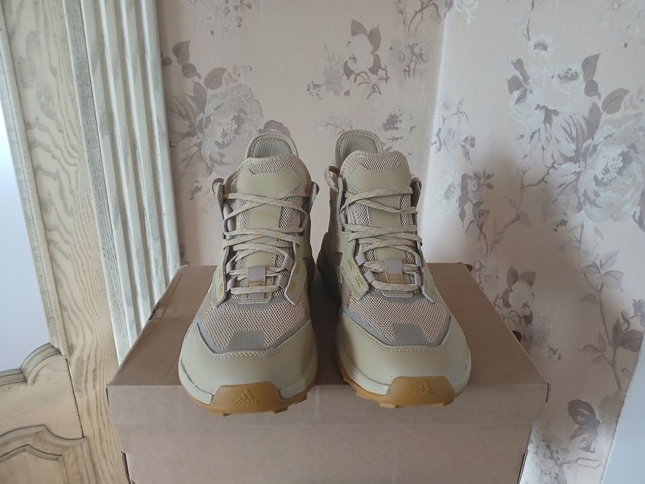 Оригінальні Adidas Terrex Hyperblue Mid