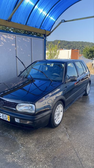 Vendo Vw golf 1.9 tdi 90cv