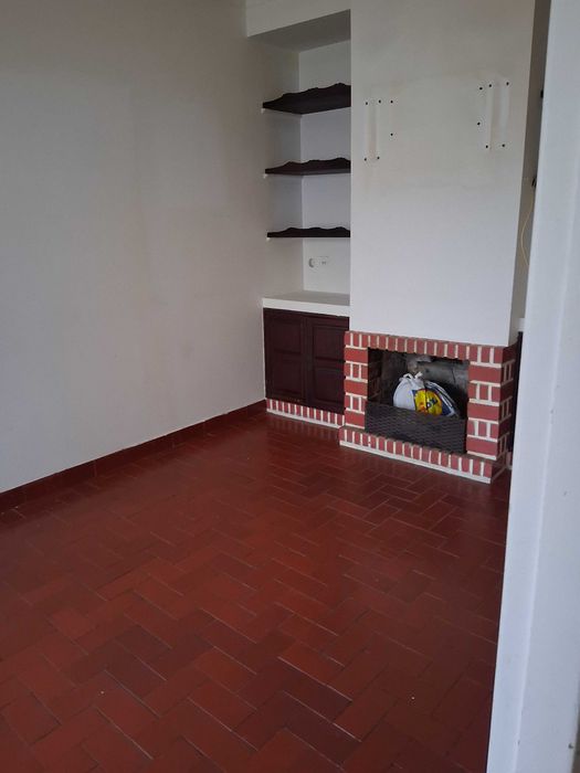 Apartamento T4 em Torres Novas