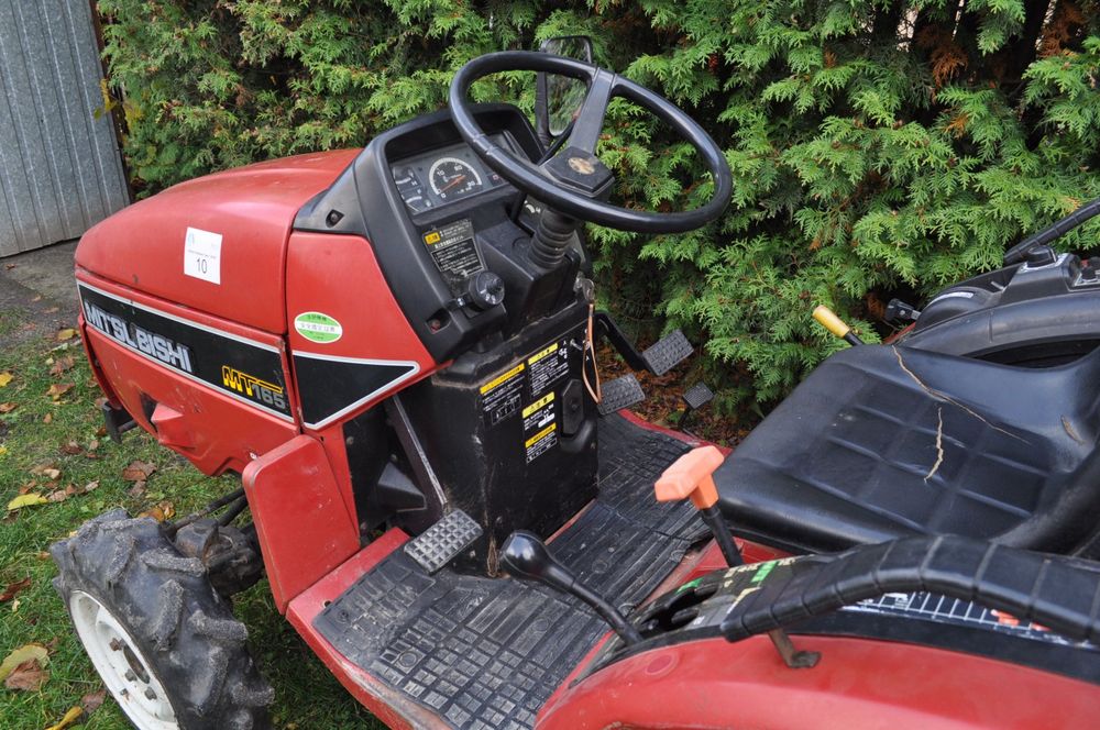 Traktorek japoński Mitsubishi MT165