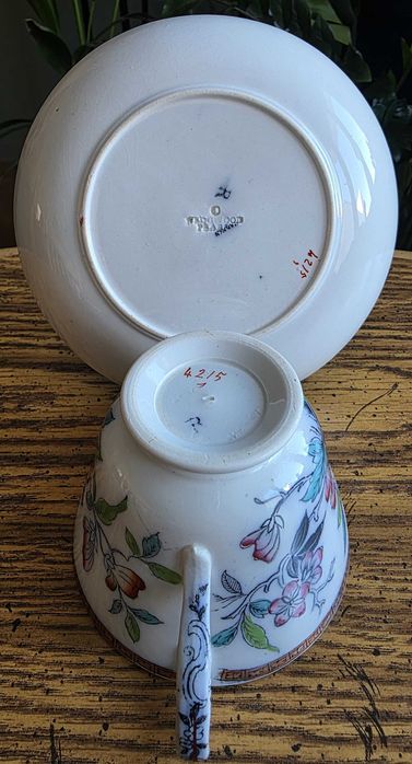 Zestaw do herbaty dla dwóch osób – Wedgwood, Anglia. Ok. 1850 rok.