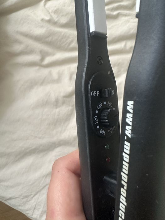 Wąska prostownica MPM BWT B88 mała kwadratowa