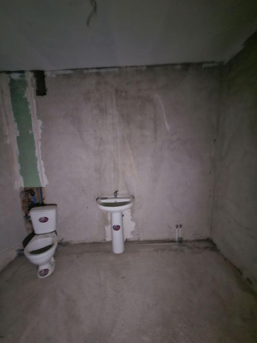 Продаж 2кім квартири 98кв.м з  мансардою 98кв.м/ м.Коломия