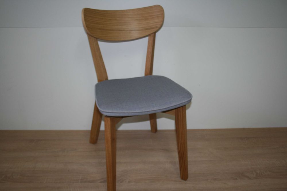 Krzesło drewniane. Krzesło dębowe. Krzesło tapicerowane