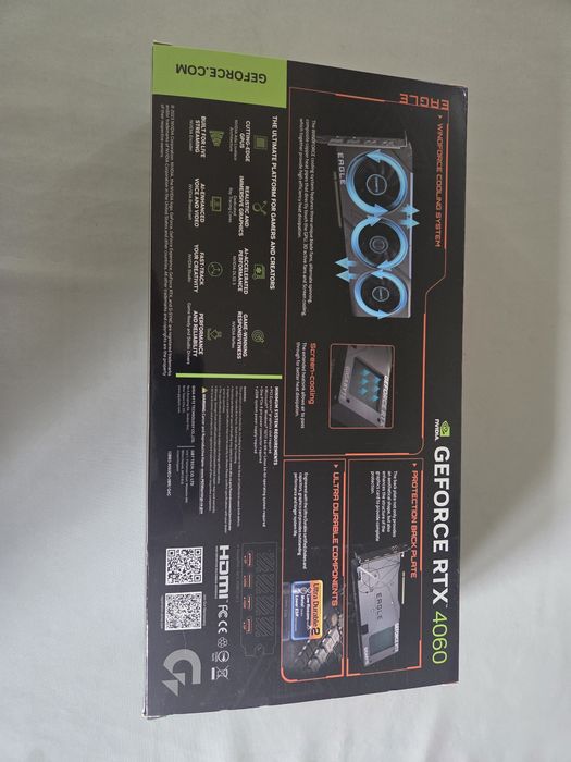 Sprzedam pudełko od karty graficznej  Gigabate Geforce RTX 4060  8GB