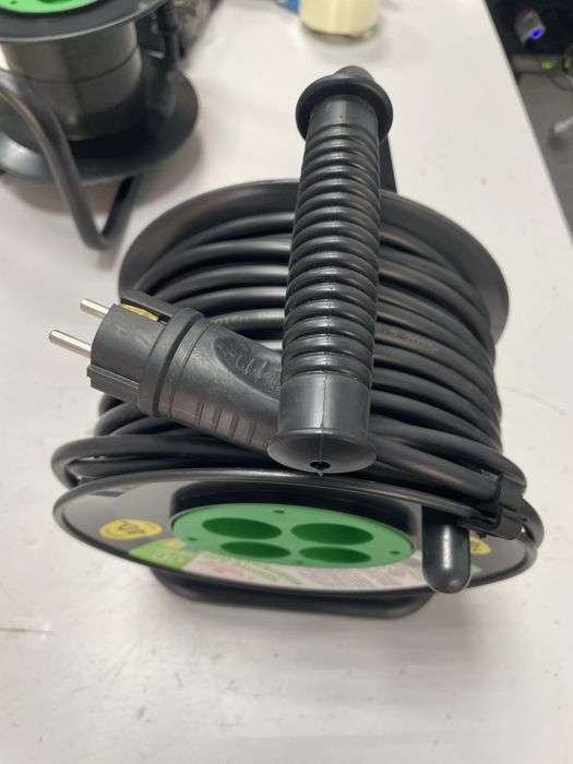 Подовжувач на котушці по 30,40,50 м  2х1,5  (2х2,5) удлинитель