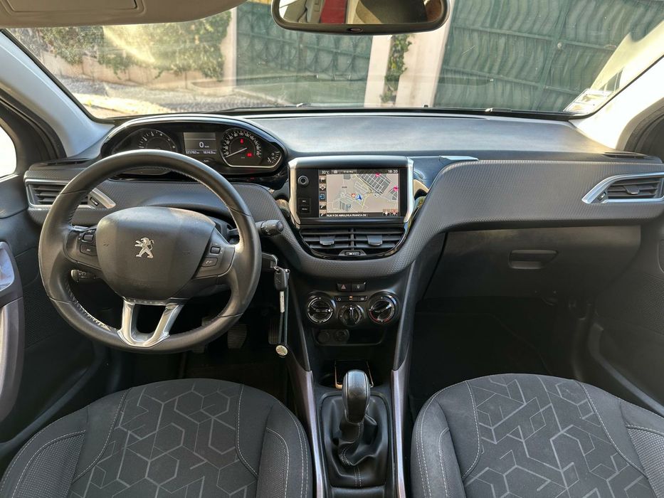 Peugeot 2008 1.2 Style