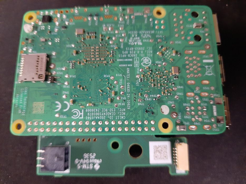 Raspberry Pi 5 (8 GB)
