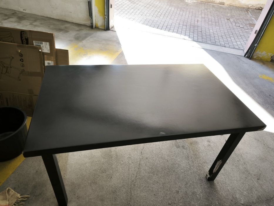 Mesa de Jantar preta
