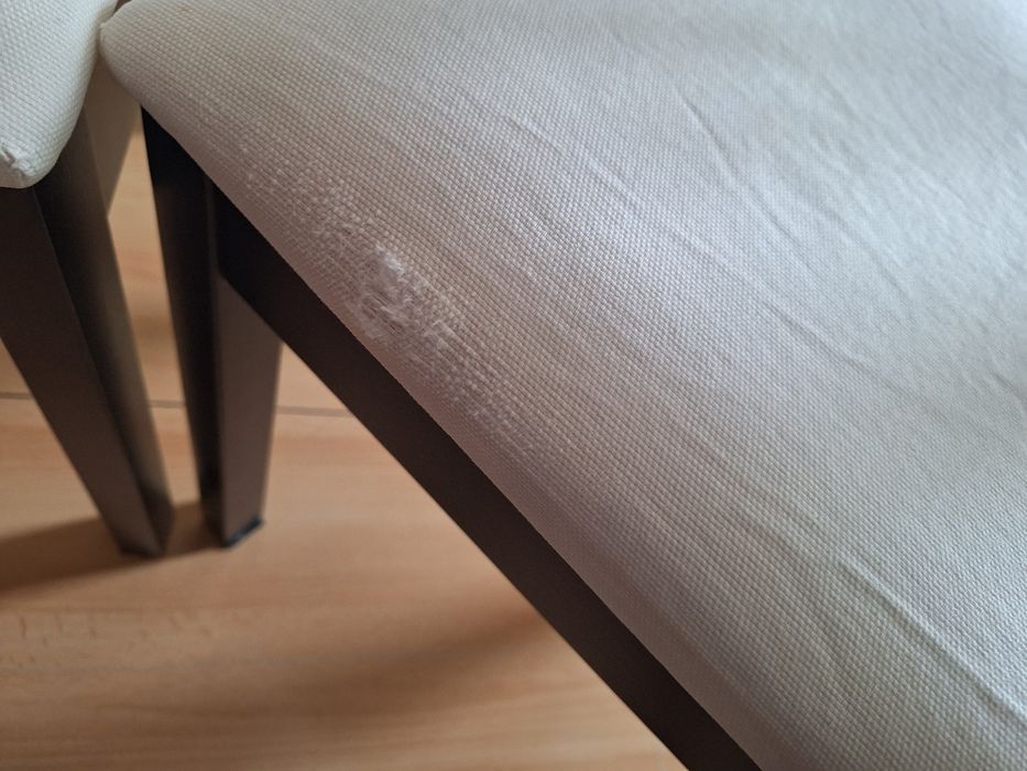 Mesa extensível preto/castanho IKEA + 4 cadeiras 175/95
