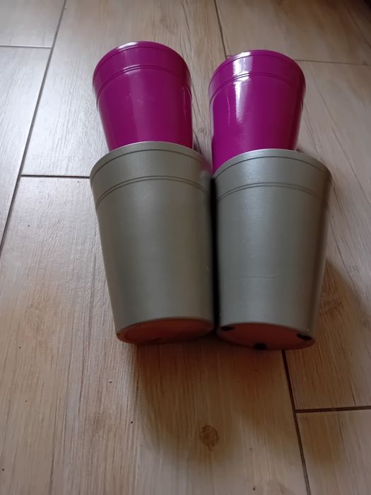Doniczki 4 szt na storczyka szare i różowe