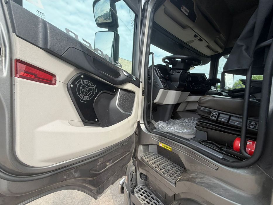 SCANIA R450 6x2 TOP 70 TON