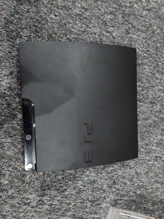 Ps3 + gry fifa i call of duty