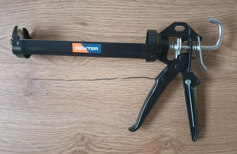 Pistolet do silikonu kleju dexter