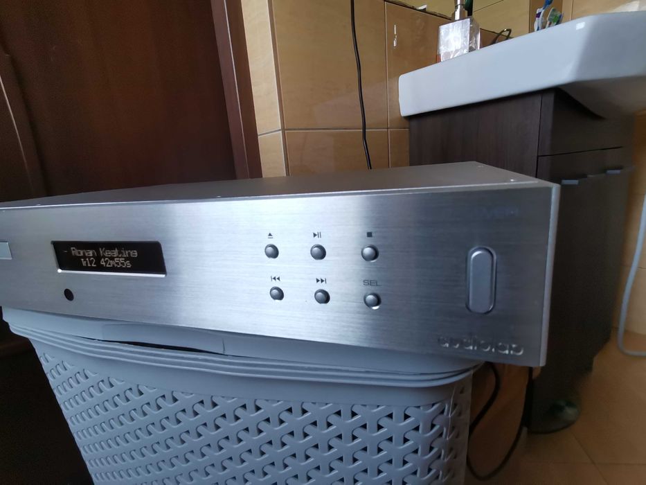 Odtwarzacz Audiolab 8200CD