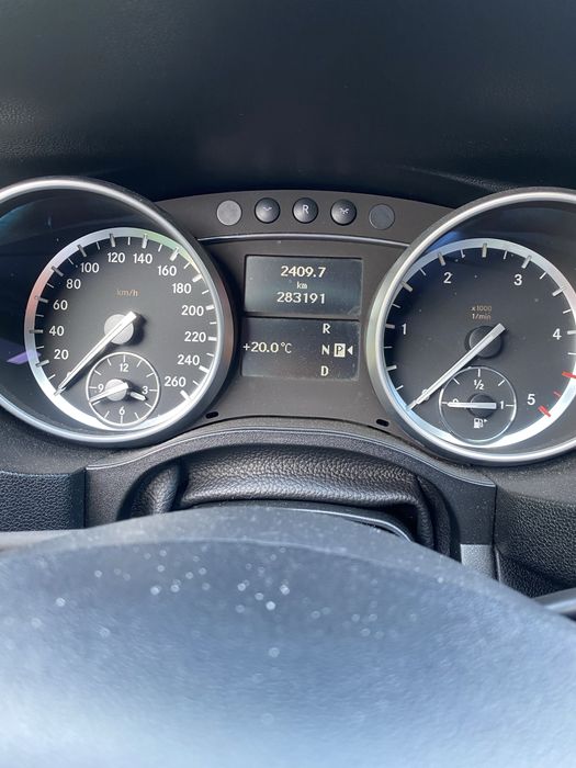 R350cdi LIFT 4 matic 7 osob OKAZJA. Zadbane auto.