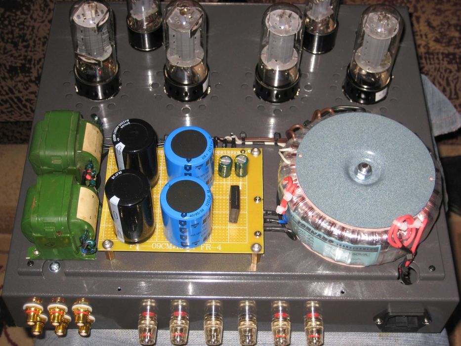 Ламповий двотактний підсилювач 6п3с. Новий.