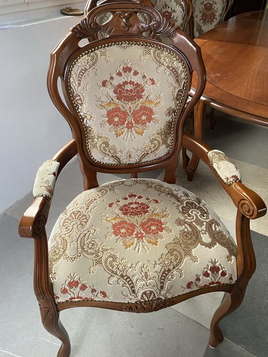 Komplet do jadalni stół + 8 krzesel