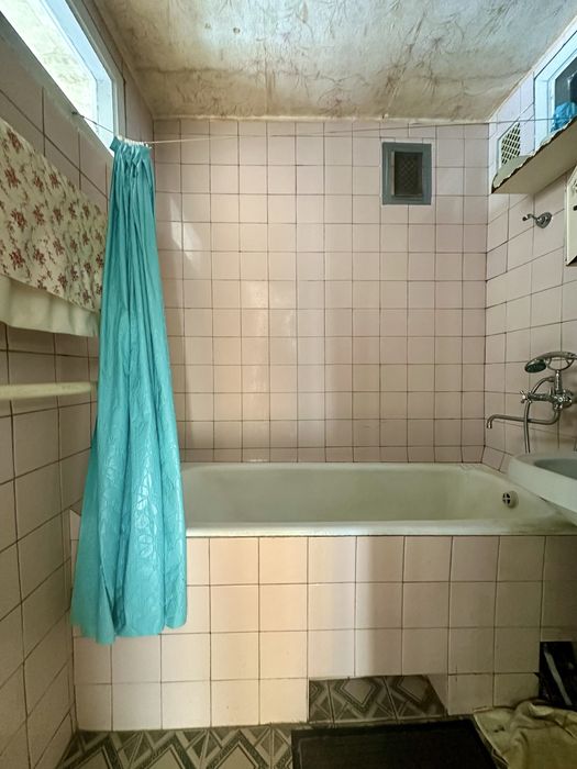 Без% 4к Флоренції 9 Дніпровський Лівобережна Русанівка 95 м2 ГЕНЕРАТОР