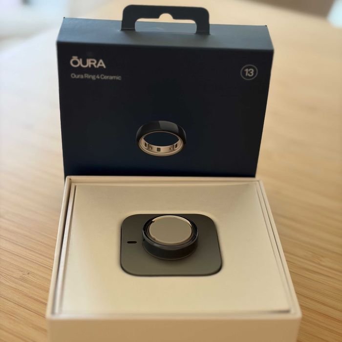 Oura Ring 4 Ceramic Black, розмір 13