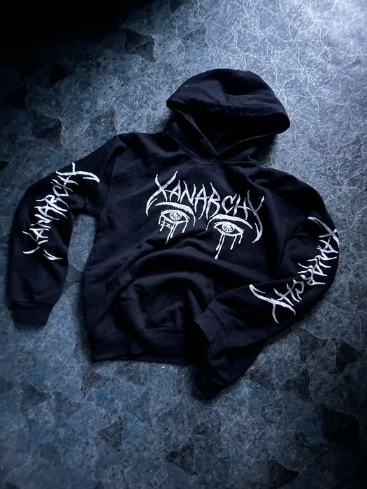 Черный худи с принтом