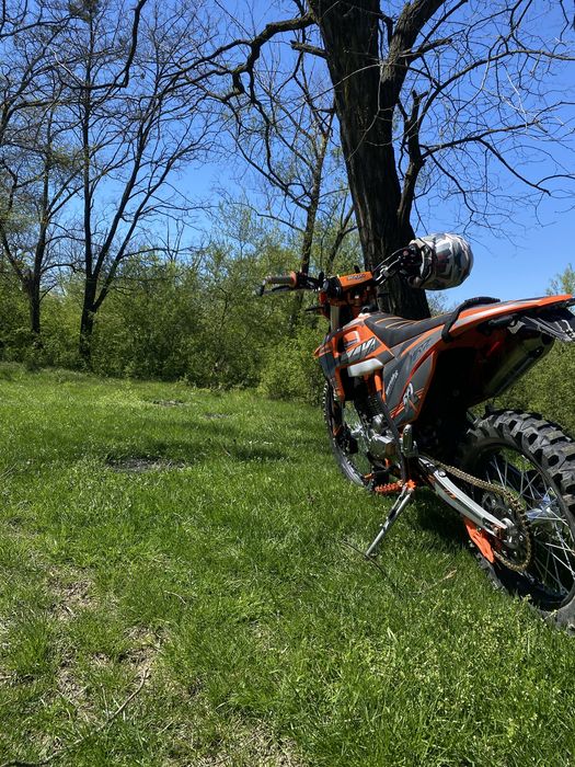 Продам мотоцикл кауо 512