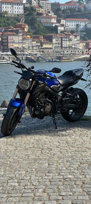 Honda cb650r 2019
