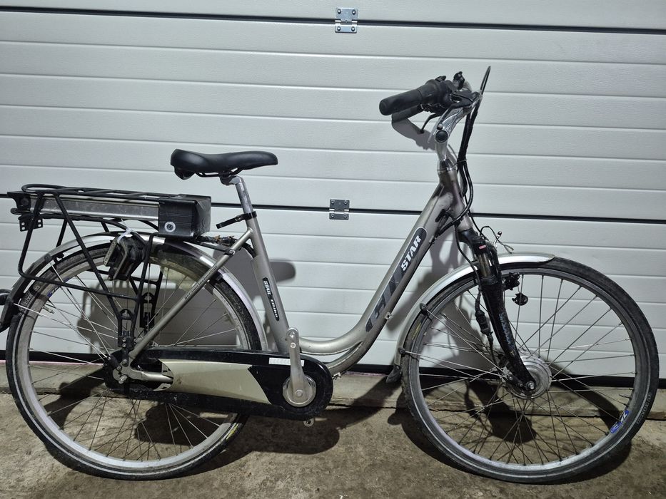 Електровелосипед дамка, мотор 8FUN.